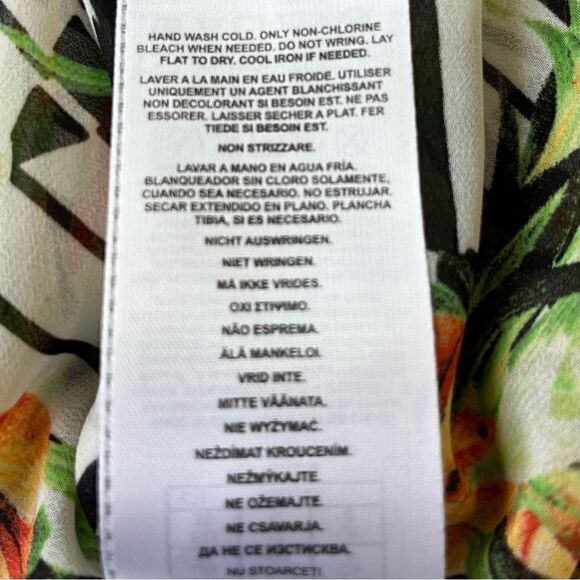 Guess Spaghetti Strap Floral Top   Size S   EUC - Picture 3 of 3